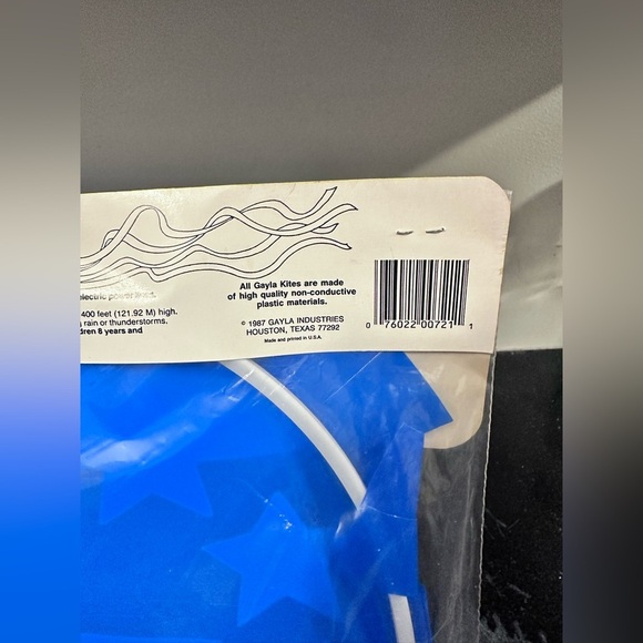 Vintage 1987 Gayla Dragon Style Kite Stars & Stripes #721 - 7.5' Tail - Picture 6 of 6